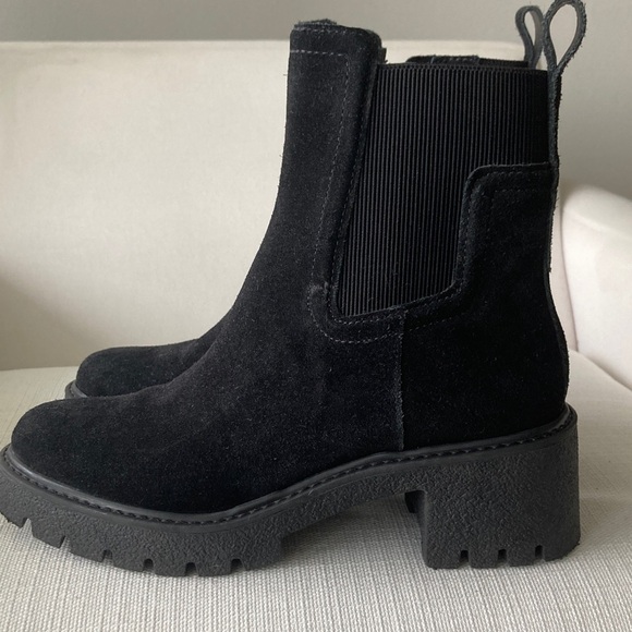 Chelsea & Violet Black Textured Ankle Boots - Picture 3 of 5